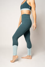 Load image into Gallery viewer, Root Legging in Teal/Lt Teal