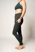 Load image into Gallery viewer, Chaturanga Legging in Forest